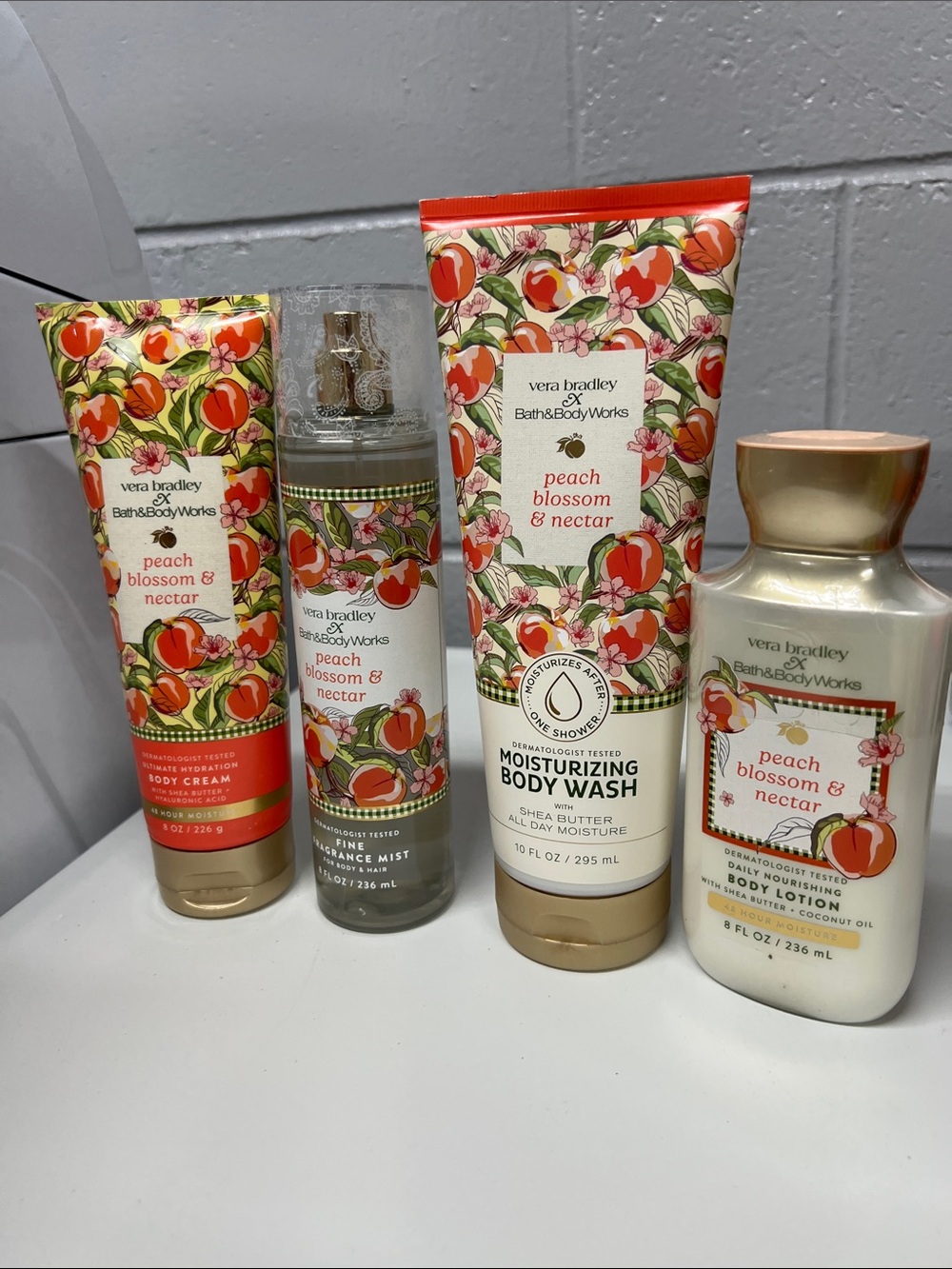 Vera Bradley Peach Blossom & Nectar Body Care Set - Cream, Peach, Green, Gold